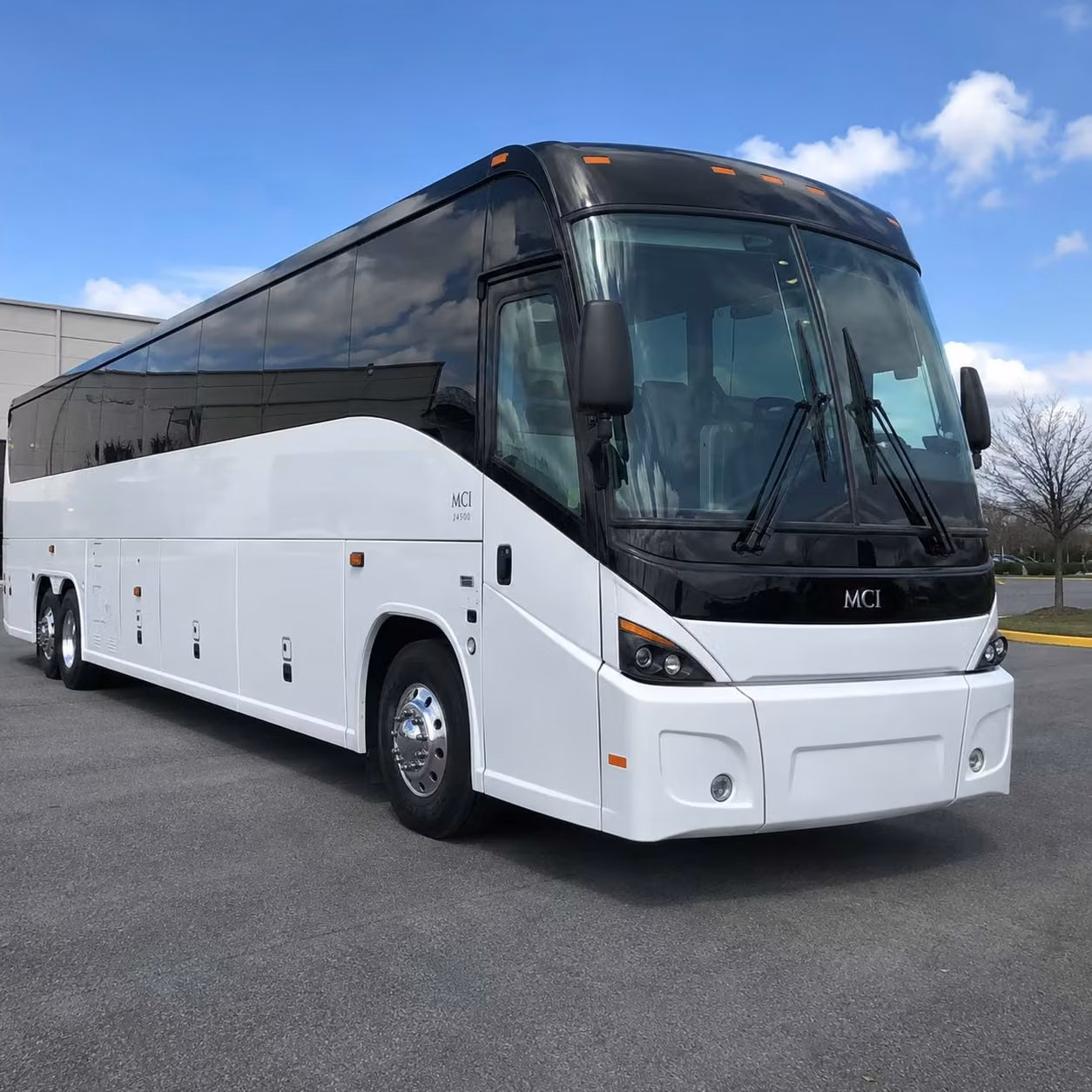 charterbusrentaledinburgtx com is how edinburg corporate groups handle airport shuttle logistics