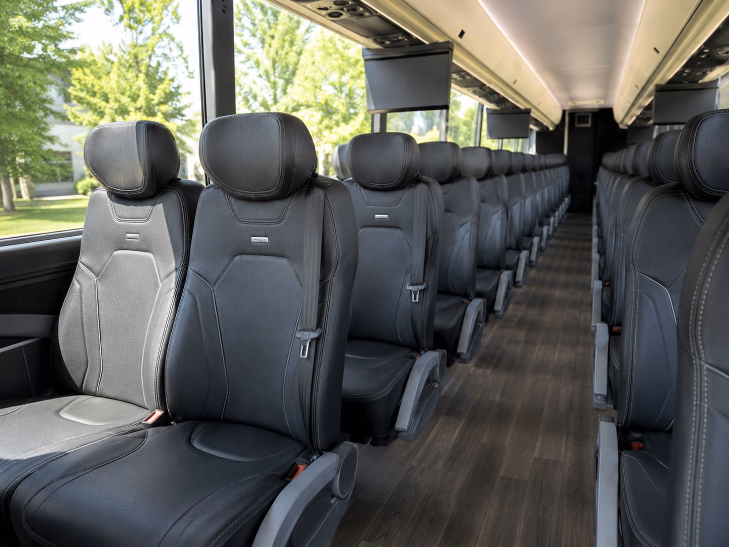 hotel to venue shuttle service for out of town wedding guests
