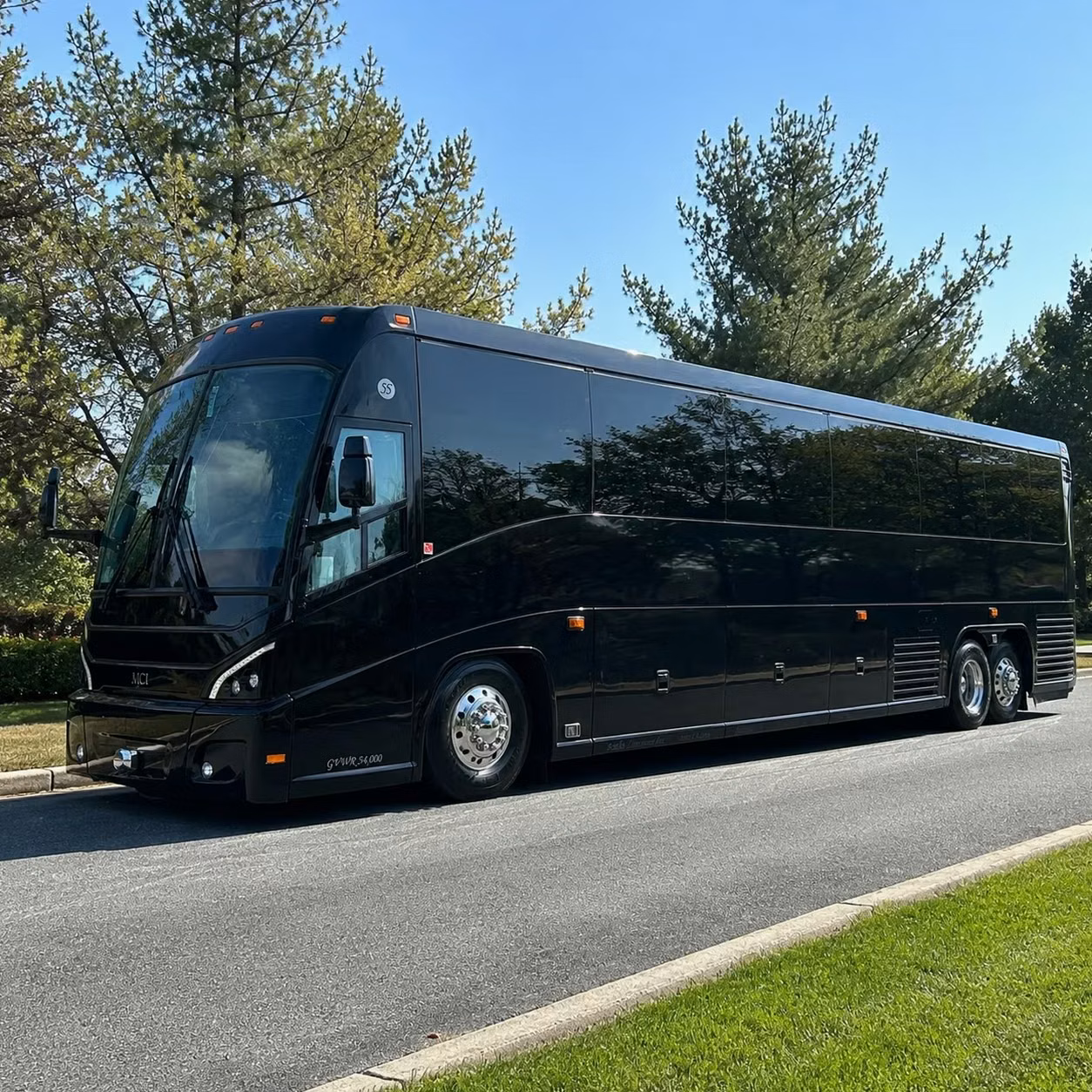 you can find and book employee transportation in edinburg and any nearby city